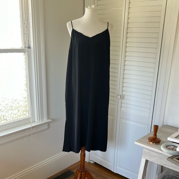 Madewell Dresses & Skirts - Madewell Silk Slip Dress *NWT*